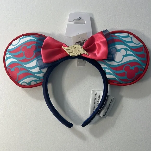 Disney | Accessories | Disney Cruise Line Limited Edition  display picture 1